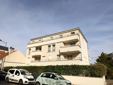 LOCAL PROFESSIONNEL - JOINVILLE LE PONT 1800 94340 Joinville le pont