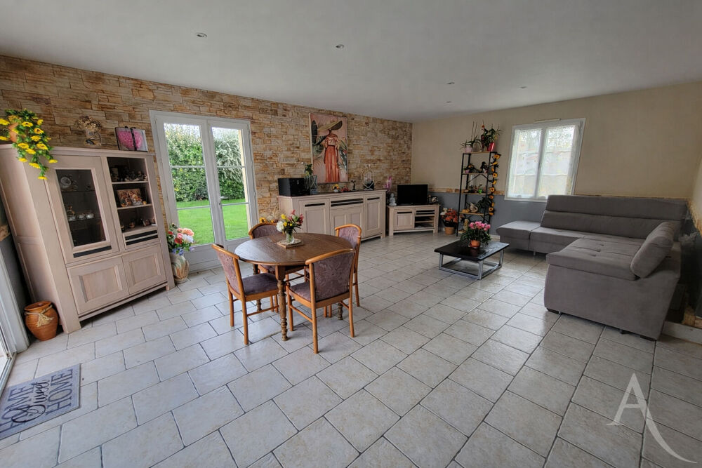 Vente Maison Maison St Etienne Du Bois 6 pièce(s) 120 m2 St etienne du bois