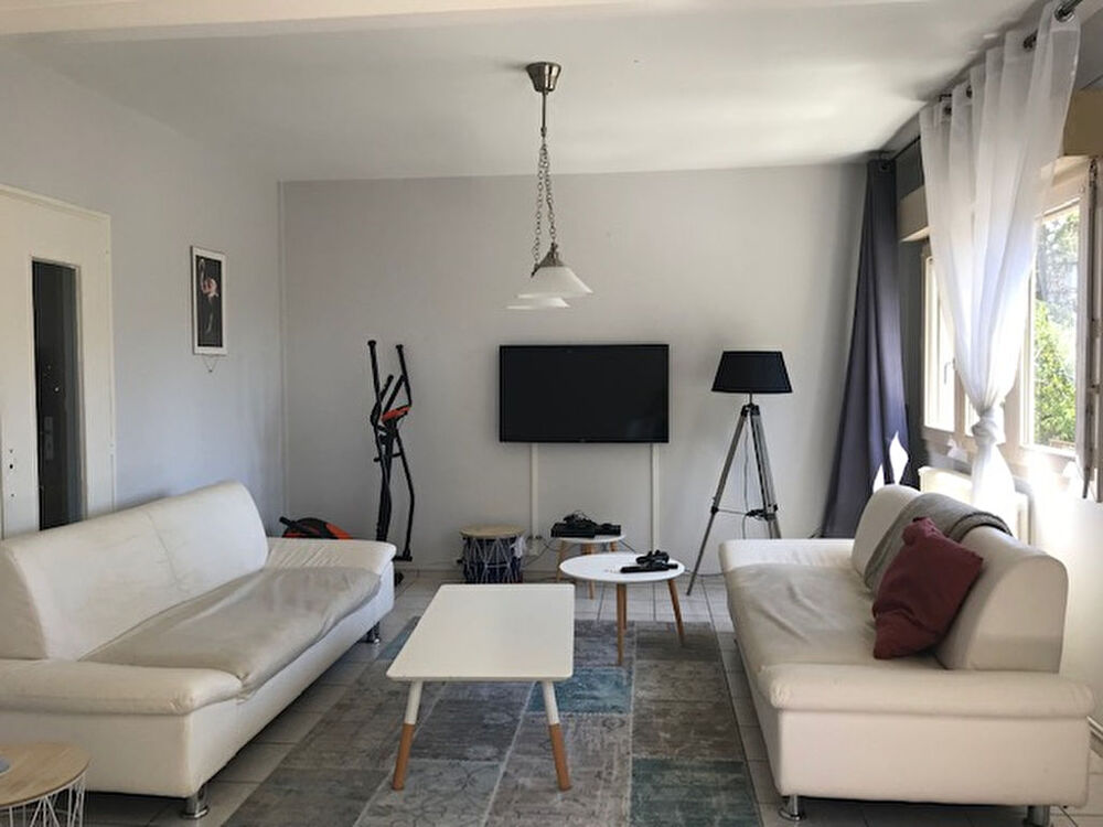 Location Appartement Appartement Trelaze 3 pièce(s) 74.21m² Trelaze