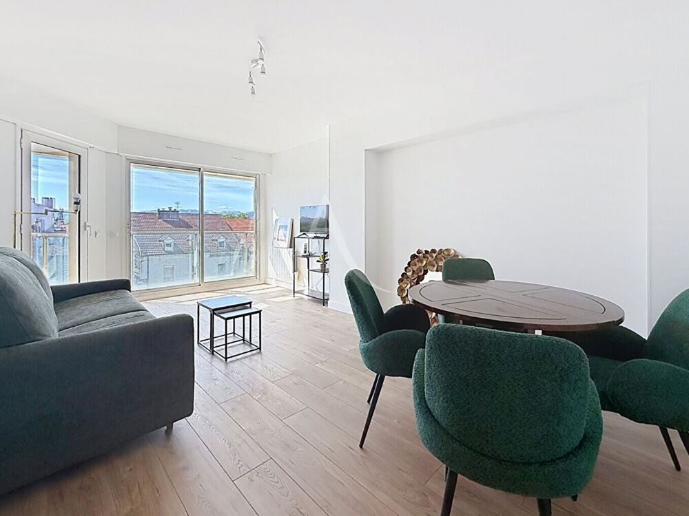 Vente Appartement Hyper centre 2 pièce(s) balcon, parking et cave Pau