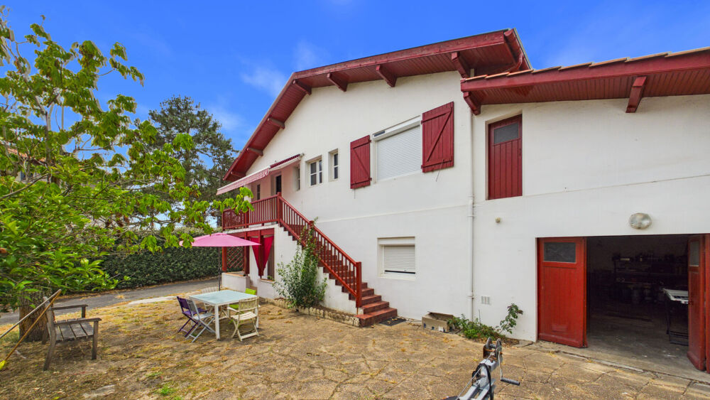 Vente Maison Anglet Montbrun - Maison de 117 m² sur un terrain de 508 m² Anglet