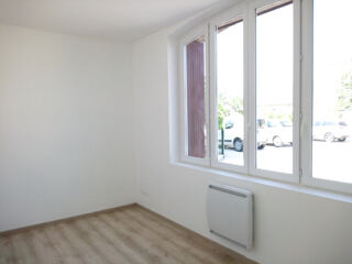  Appartement à louer 3 pièces 64 m²