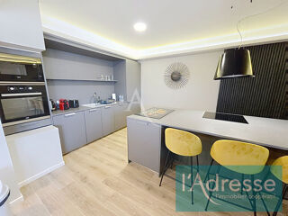  Appartement à louer 2 pièces 58 m²