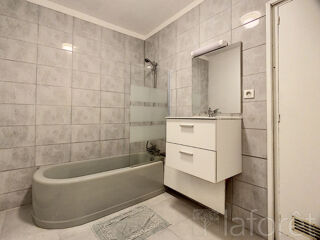  Appartement à louer 3 pièces 62 m²