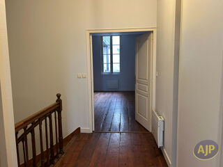  Appartement � louer 3 pi�ces 84 m�