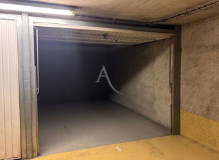  Parking / Garage � vendre 13 m�