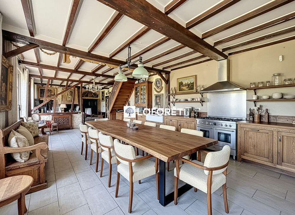 Vente Maison Ancien relais de poste de caractère à Valmont . 246 m² habitables . Jardin clos de 1 061 m² Valmont