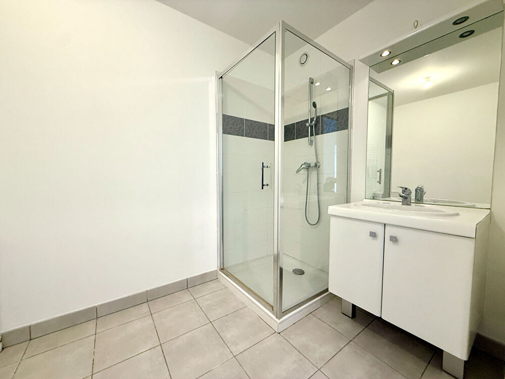 CAPINGHEM : T2 de 44.25 m² et parking