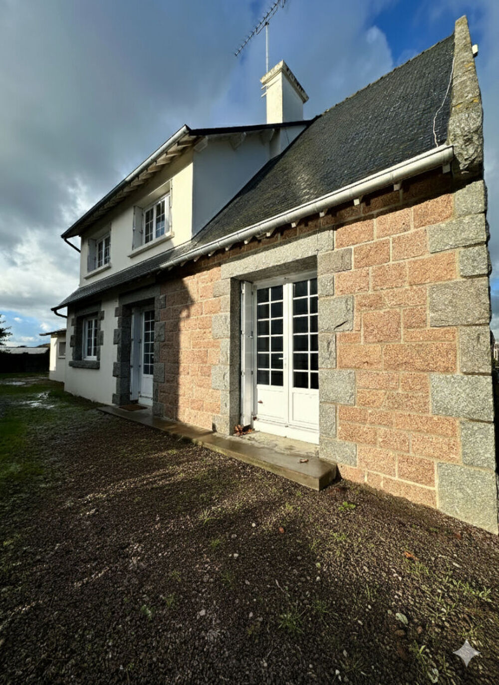 Vente Immeuble IMMEUBLE DE RAPPORT AU COEUR D'HILLION ! Hillion