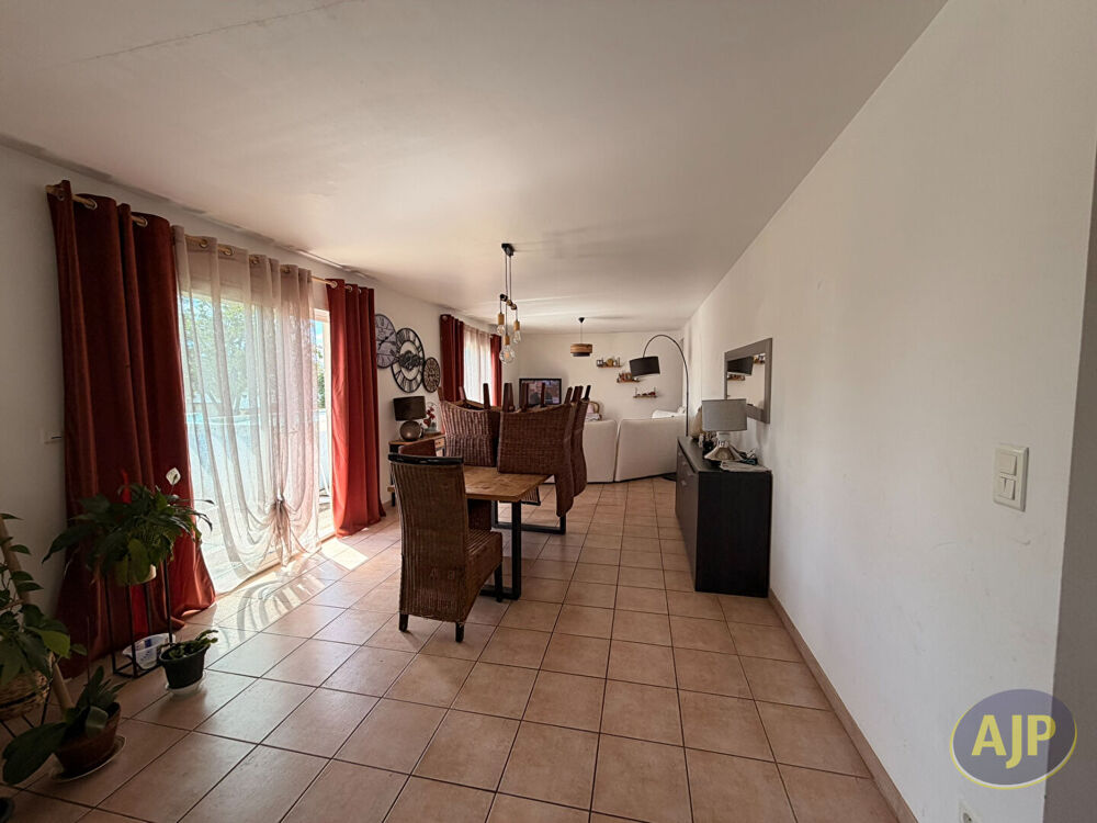 Location Maison Plumelec Plain-pied  - 3 chambres Plumelec