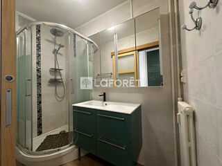  Appartement à louer 2 pièces 56 m²