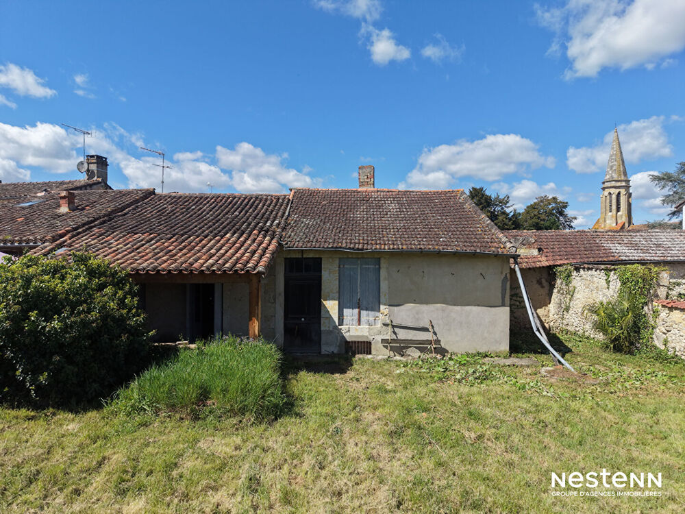 Vente Maison A Vendre Ensemble immobilier en pierre à rénover de 182 m² avec garage de 88 m² Condom