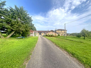  Maison � vendre 8 pi�ces 230 m�