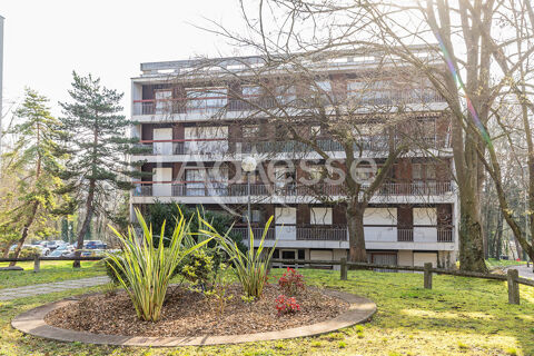   ATHIS-MONS  R�sidence du Clos Perault  5 pi�ces 92 m� Id�al famille Appartement - 5 pi�ce(s) - 93 m�