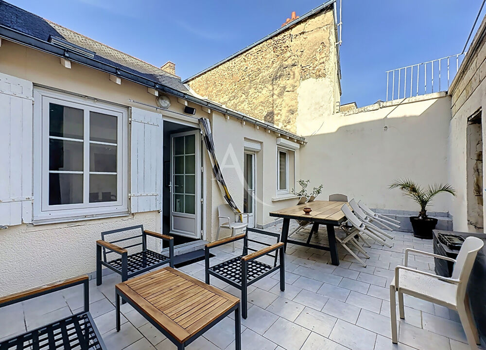 Vente Maison Maison de charme dans le centre de Baugé Bauge en anjou