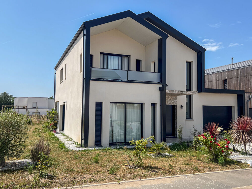 Maison 6 pièces 150 m² à Sainte Gemmes sur Loire