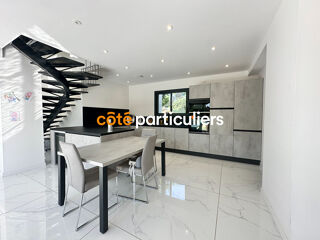  Maison  vendre 5 pices 195 m