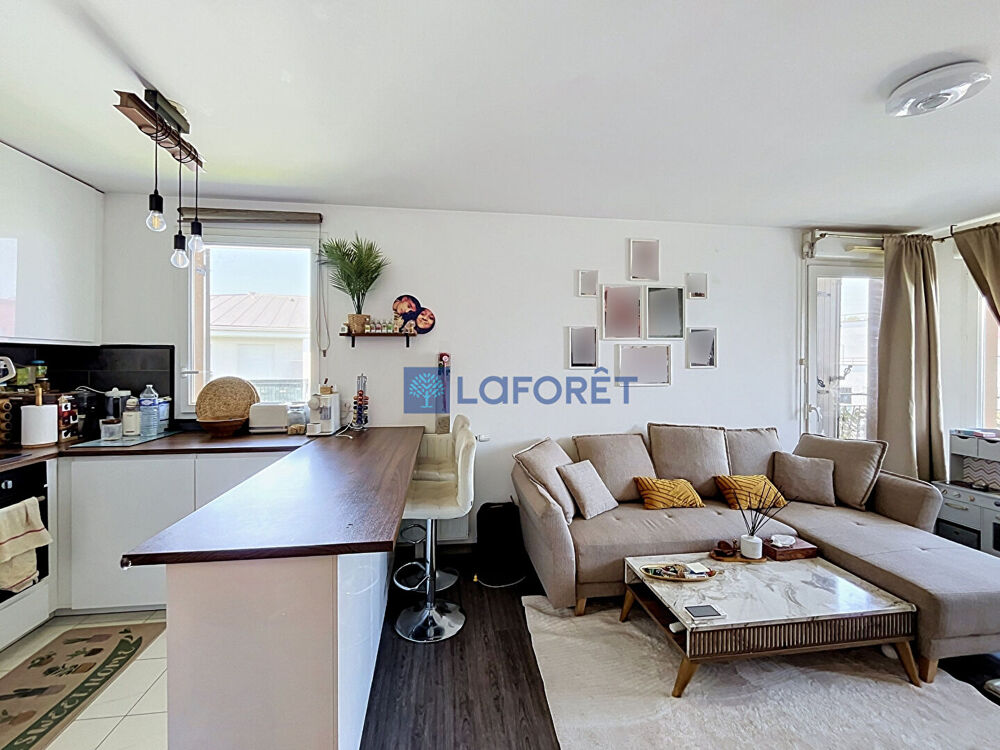 Appartement 3 pièces 55 m² · à Corbeil Essonnes · 55 m² · 179 900 €