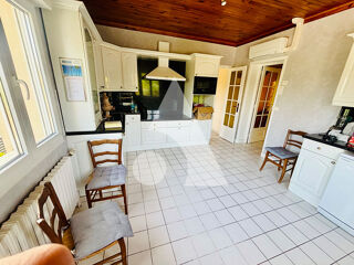  Maison à vendre 4 pièces 193 m²