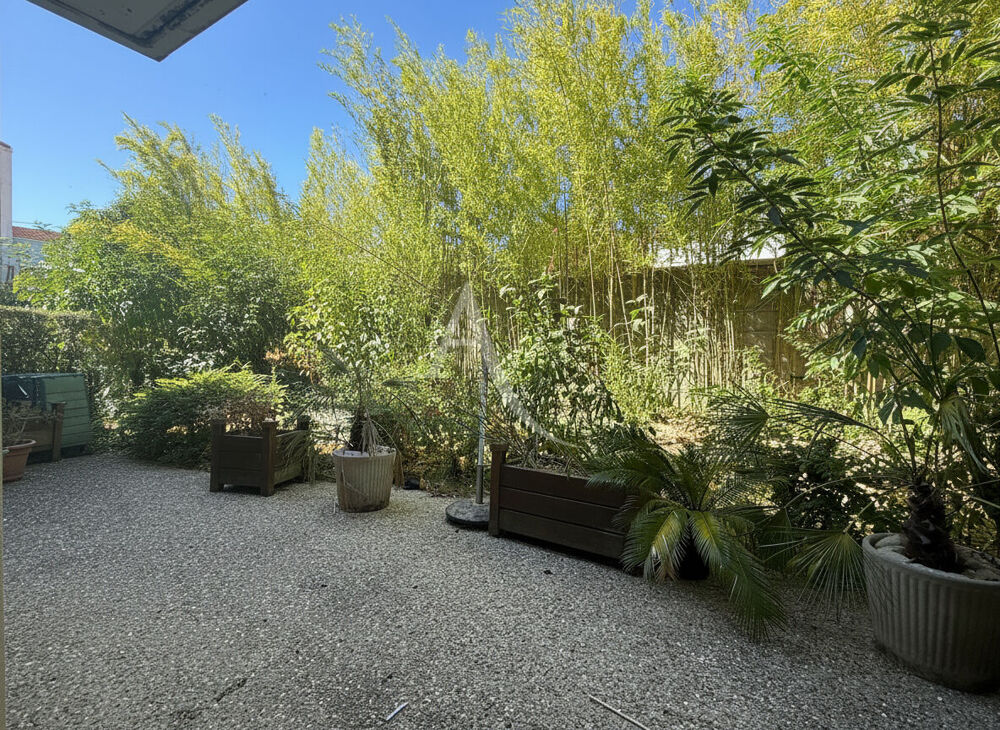 À 1 min de LA ROCHELLE APPARTEMENT T3 Rez-de-jardin
