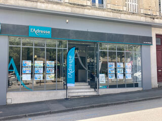  Immeuble � vendre 12 pi�ces 293 m�