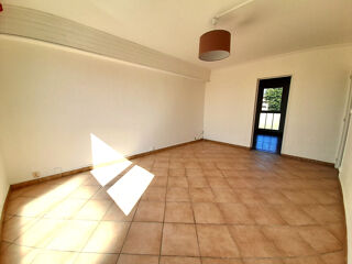  Appartement � louer 3 pi�ces 53 m�