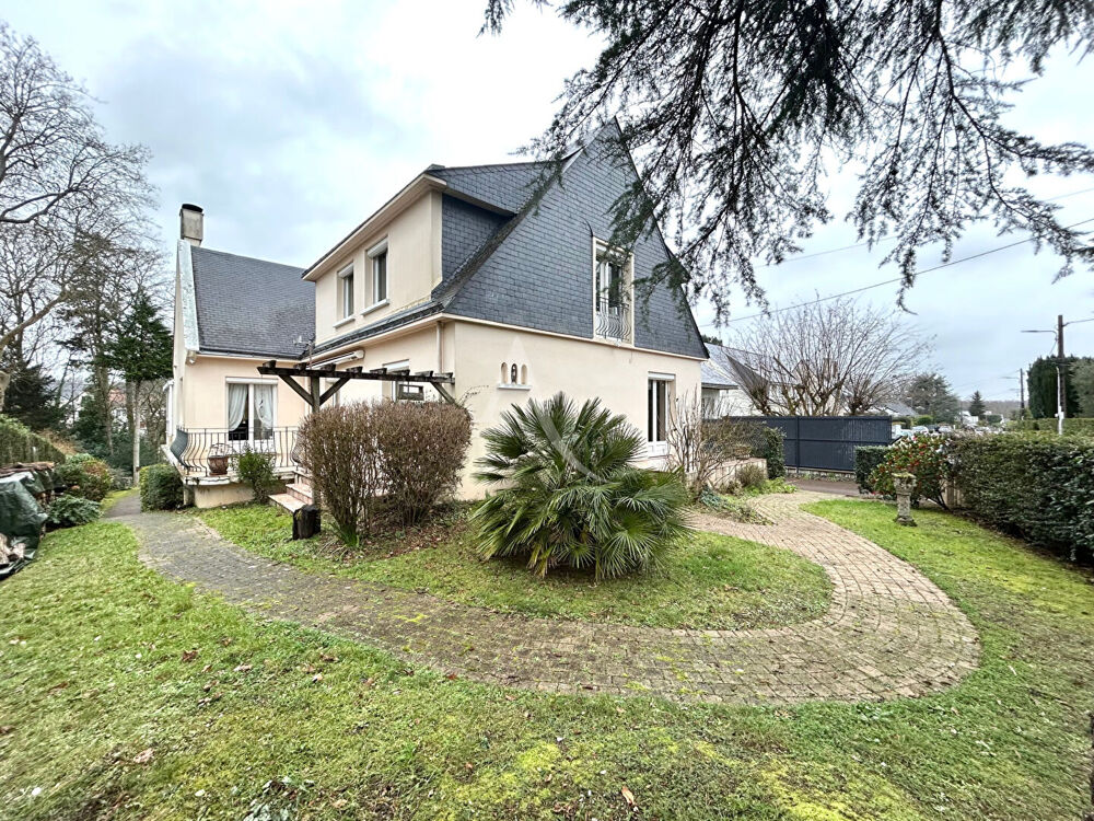 Maison 9 pièces 320 m² · à Orvault · 320 m² · 843 000 €