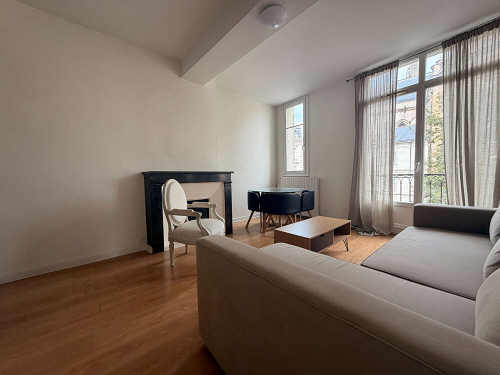 Location Appartement A louer a- Appartement T2 - Angers hyper centre-ville Angers