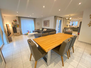  Maison � vendre 5 pi�ces 181 m�