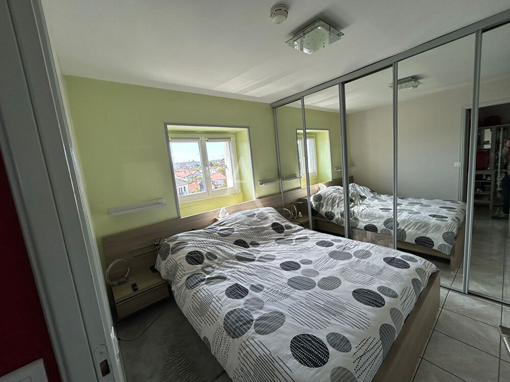 APPARTEMENT DERNIER ETAGE PROCHE MONTGERON