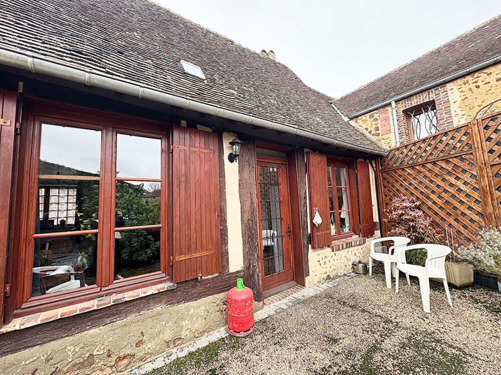 MAISON DE VILLE + 23 GARAGES À VENDRE EN CENTRE VILLE DE VERNEUIL SUR AVRE