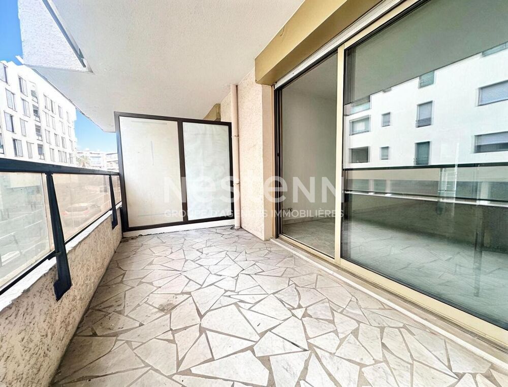 Vente Appartement Saint Raphaël centre ville, appartement 2 pièces traversant à vendre - Réf 2772 Saint raphael