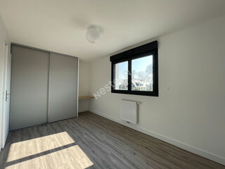  Maison  louer 7 pices 123 m