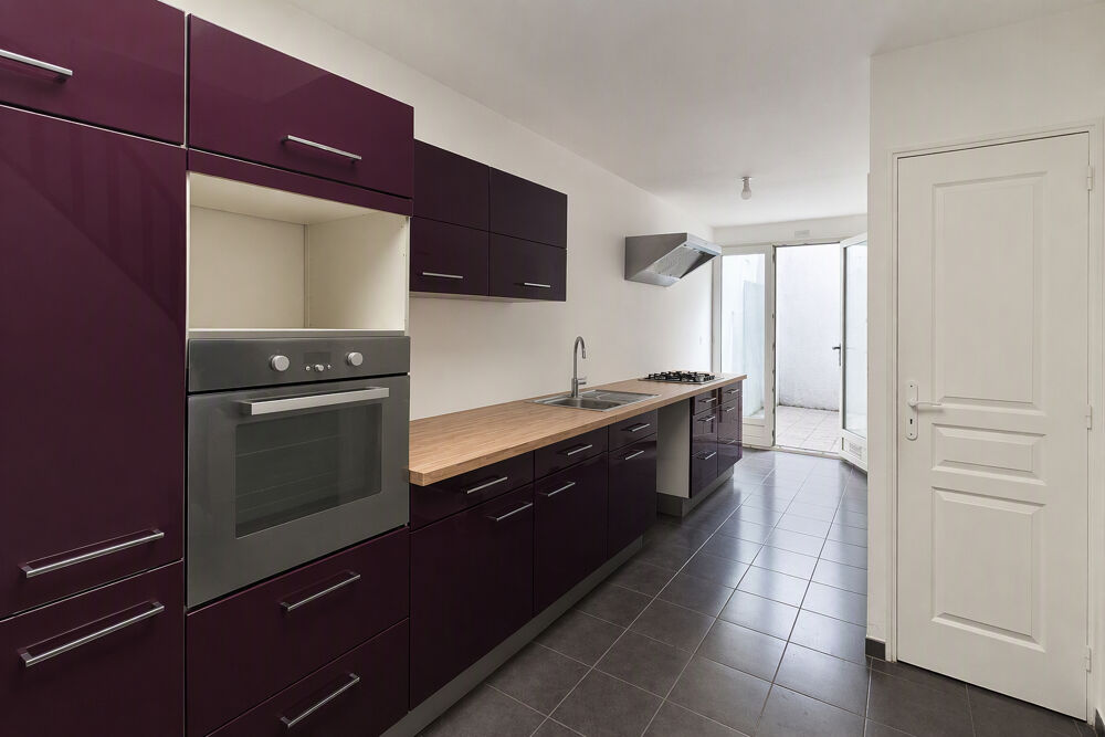 Vente Maison A VENDRE !! Roubaix Gare & Université ! Maison 110 m², 4 chambres, cour et terrasse, aucun travaux ! 146 500  HAI !!! Roubaix