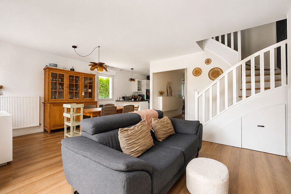 Vente Maison Maison Semi mitoyenne Cuincy 5 pièce(s) 90 m2 DPE C Cuincy