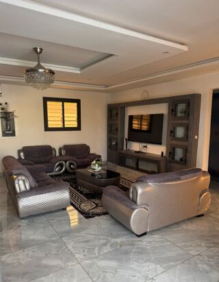  Maison � vendre 5 pi�ces 200 m� Nguerigne