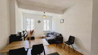  Appartement à louer 3 pièces 84 m²