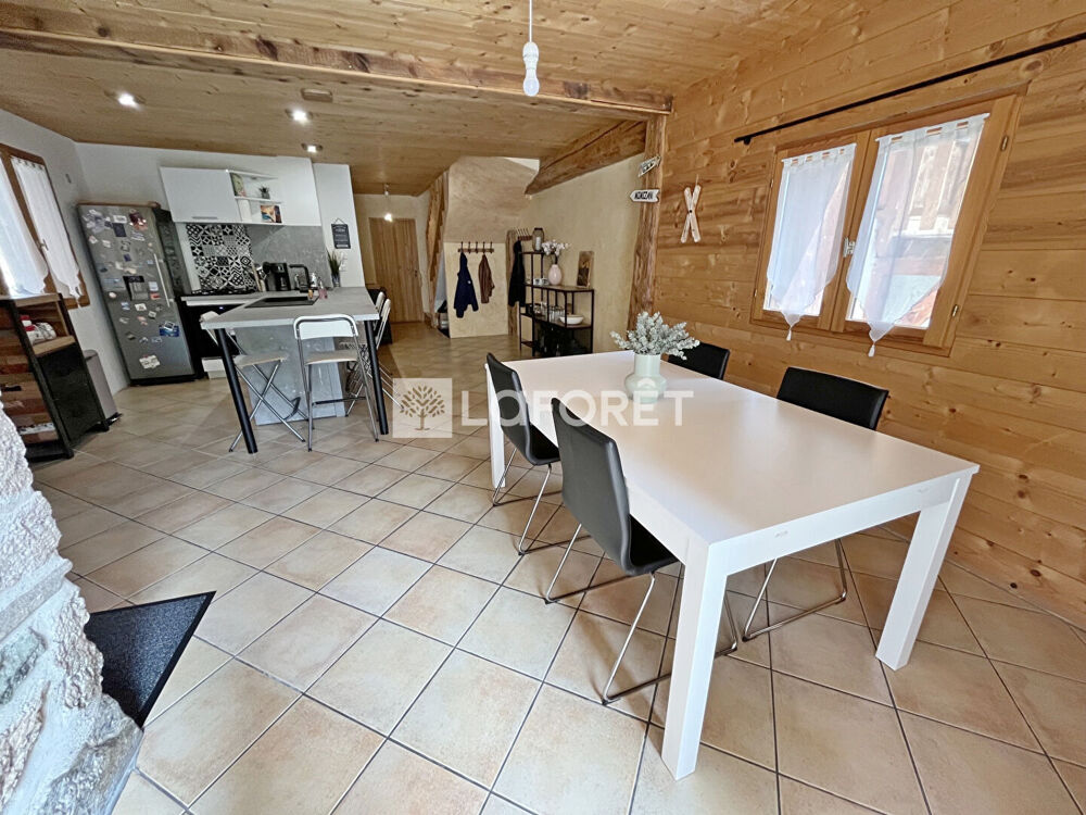 Vente Maison 73600 Hautecour Maison T5 de115m², garage, cave, terrasse et jardinet Hautecour