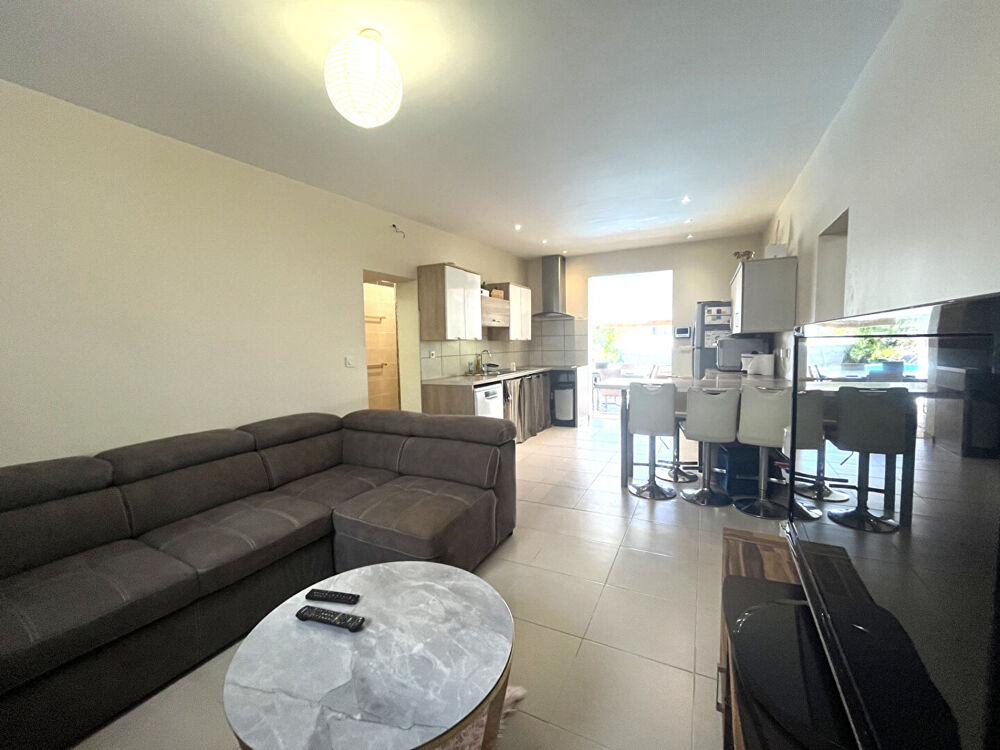 Villa T4 avec Studio et T3 Sainte Clotilde