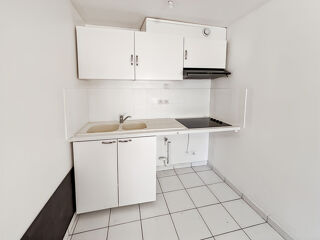  Appartement à louer 2 pièces 29 m²