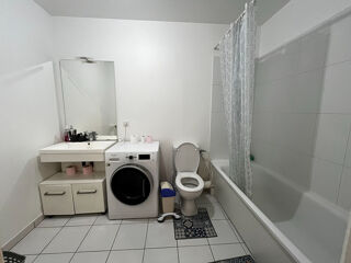  Appartement à louer 3 pièces 62 m²