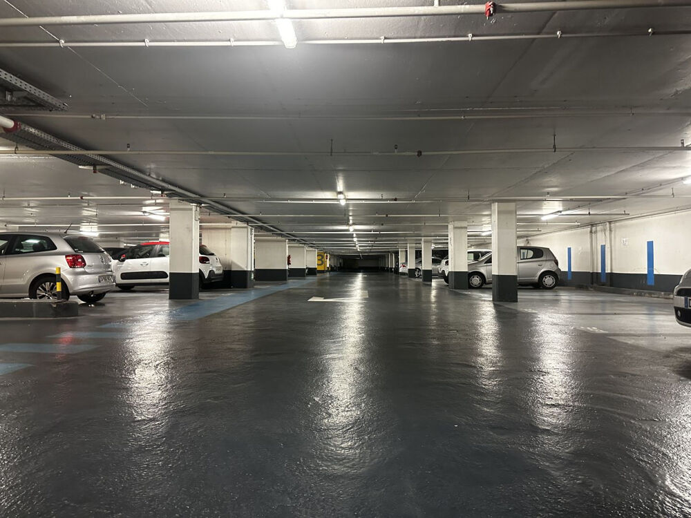 Vente Parking/Garage A  VENDRE place de parking - Hyper centre NANCY Nancy