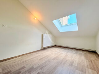  Appartement à louer 3 pièces 48 m²