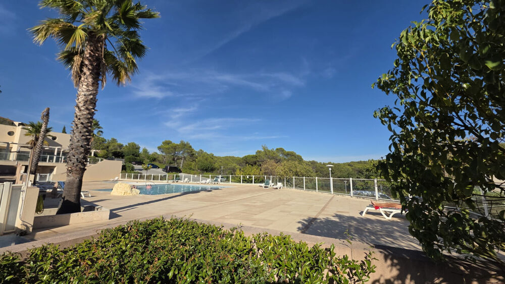 Location Appartement Location T2 meublé avec terrasse et parking - La Bouverie Roquebrune sur argens