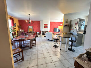  Maison  vendre 6 pices 171 m