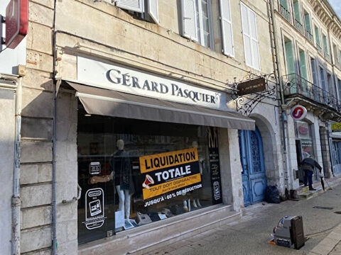   Local commercial/bureaux Rochefort 2 pièce(s)  40 m2 