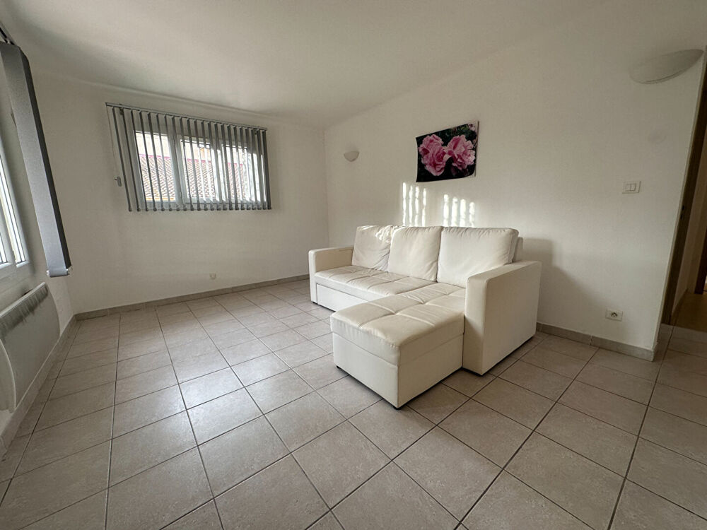  vendre  Maison Saint-Mitre-les-Remparts (13920)