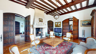  Villa à vendre 12 pièces 610 m²