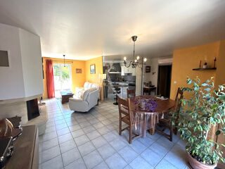  Maison  vendre 6 pices 171 m