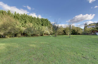  Terrain  vendre 688 m